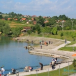 rajsko-jezero-zivinice-srd-mrena-veliko-takmicenje-malih-ribolovaca-2014-
