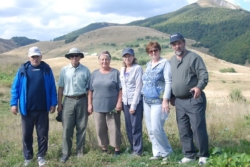 Američki turisti na planini Trebova u obilasku prirodnih ljepota (Snimio, Ismet BAJROVIĆ)