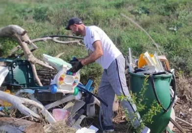 Mostarci iz Neretve i Bune izvadili 15 hiljada plastičnih boca i odvezli u Sarajevo na reciklažu