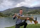 ČUDO U BOSNI I HERCEGOVINI: Mladi ribar izvukao štuku od skoro 7 kilograma (FOTO)
